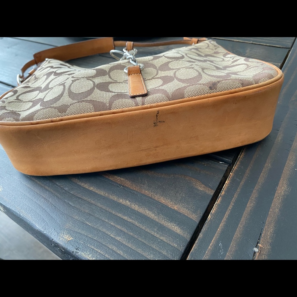 Coach handbag - Picture 6 of 8